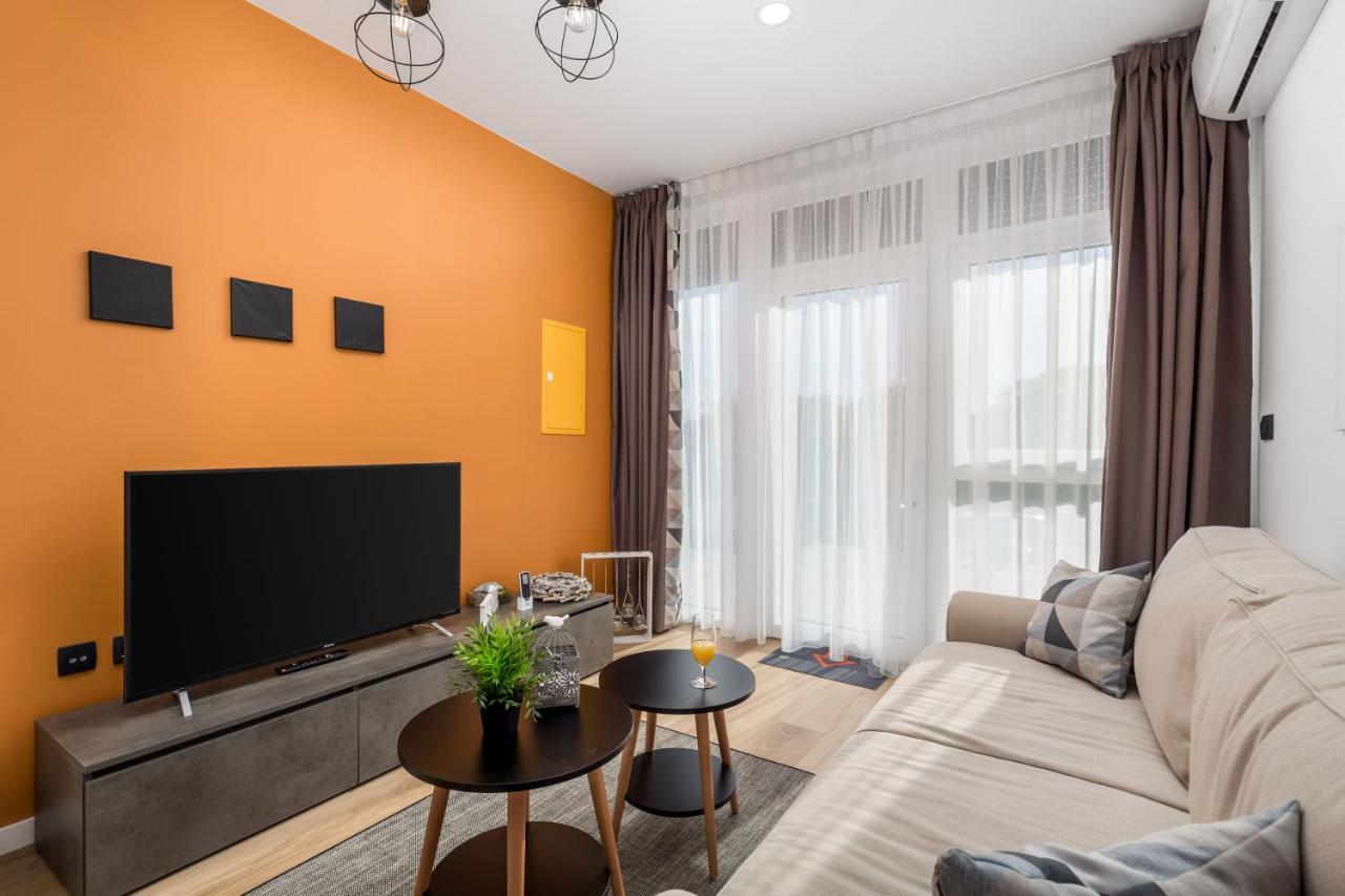 Apartments Trio Rijeka Exterior photo
